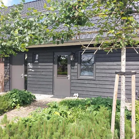 De Hinde Bed & Breakfast *