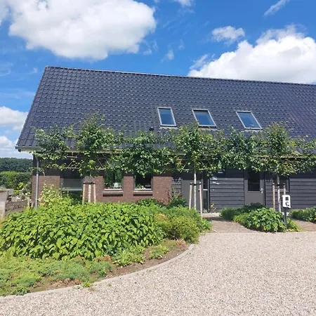 De Hinde Bed & Breakfast *